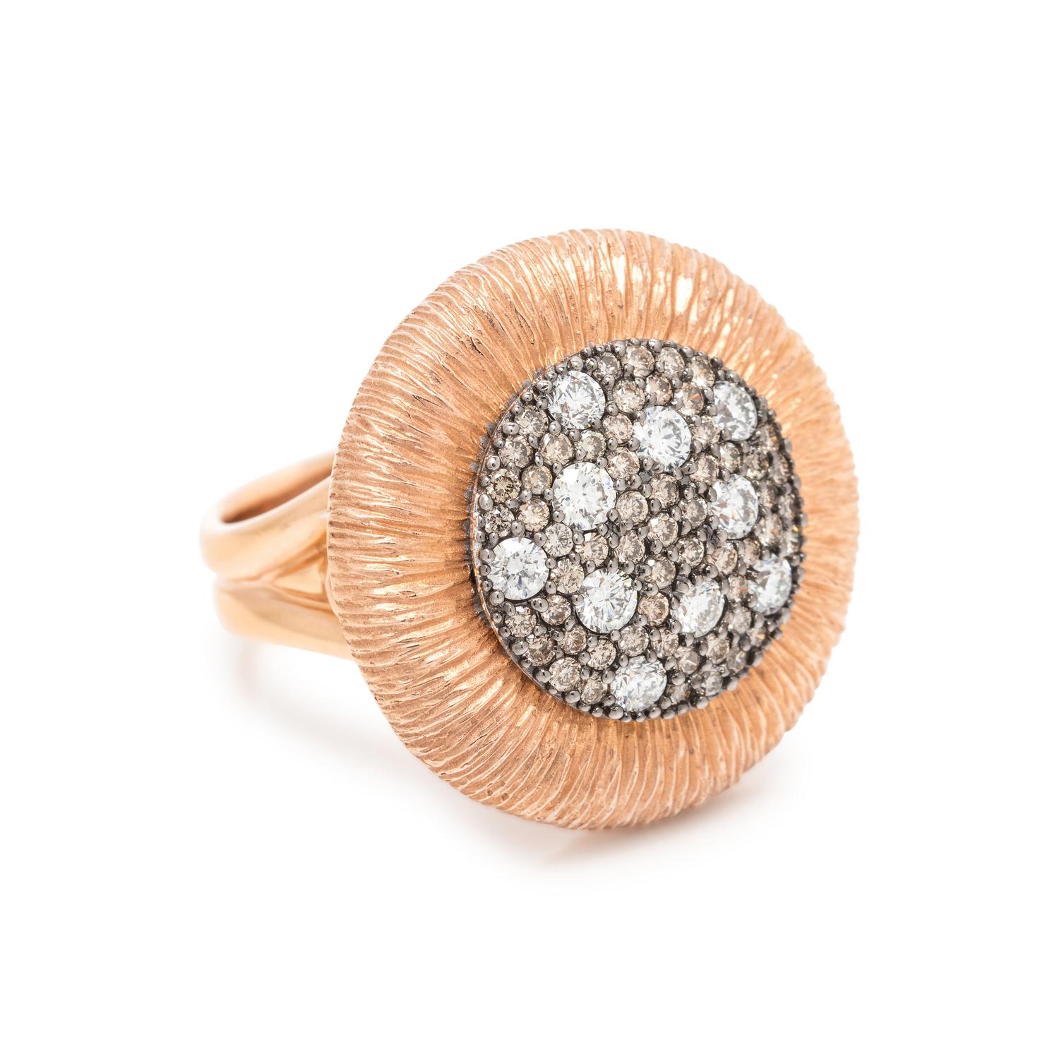 ROSE GOLD, DIAMOND AND COLORED DIAMOND RING