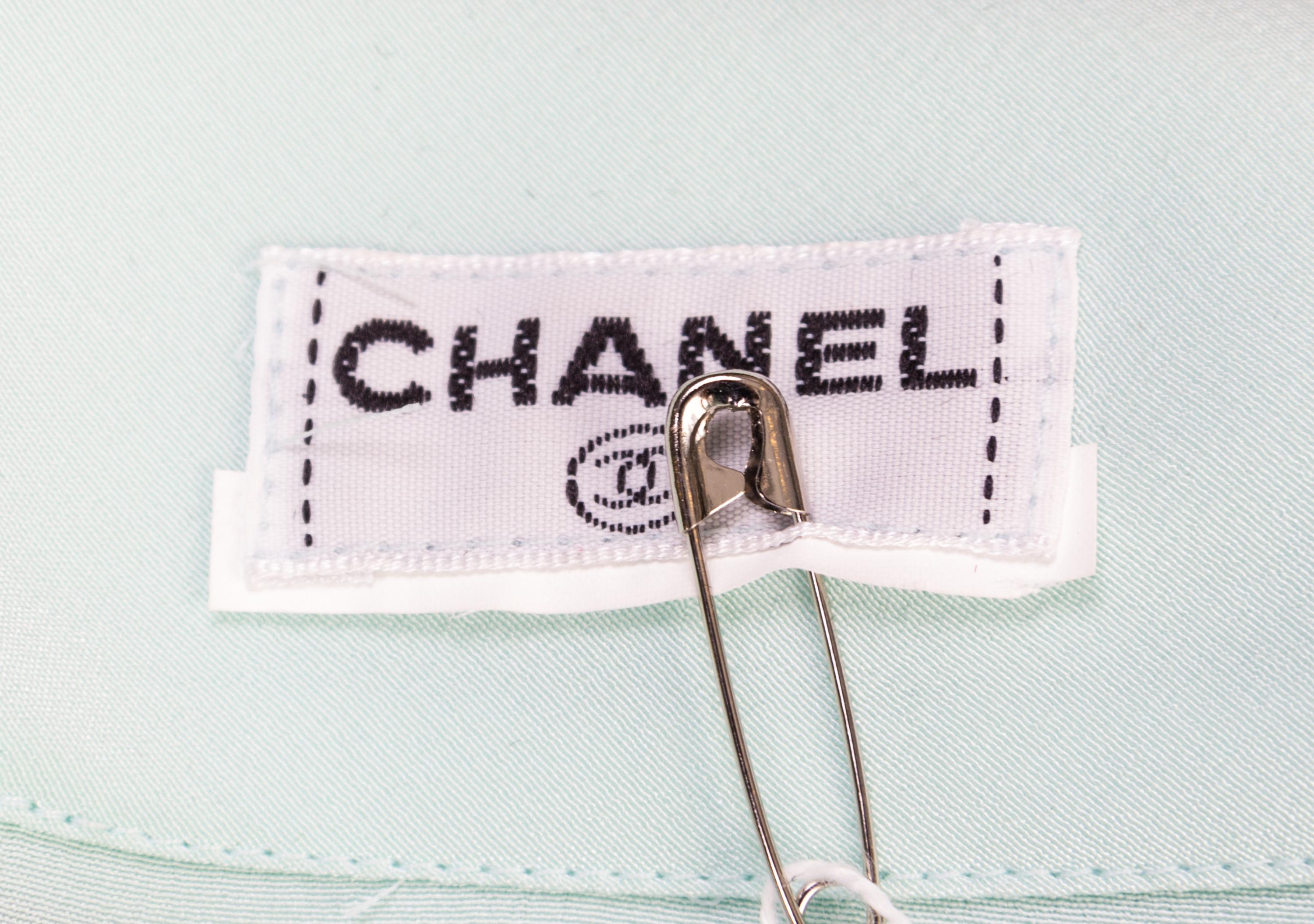 A Chanel Green Cashmere Twin Set, Size 38.
