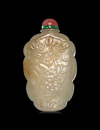 A Carved Celadon and Russet Flori-Form Snuff Bottle