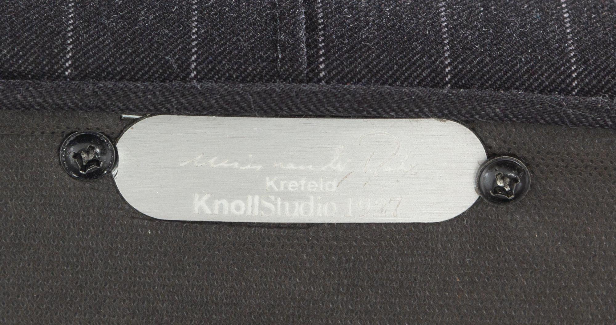 Krefeld Settee Knoll, USA