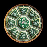 A Chinese Famille Verte Sweetmeat Set, Kangxi Period 清康熙 五彩天馬圖攢盤