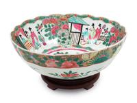 A Famille Rose Porcelain Bowl