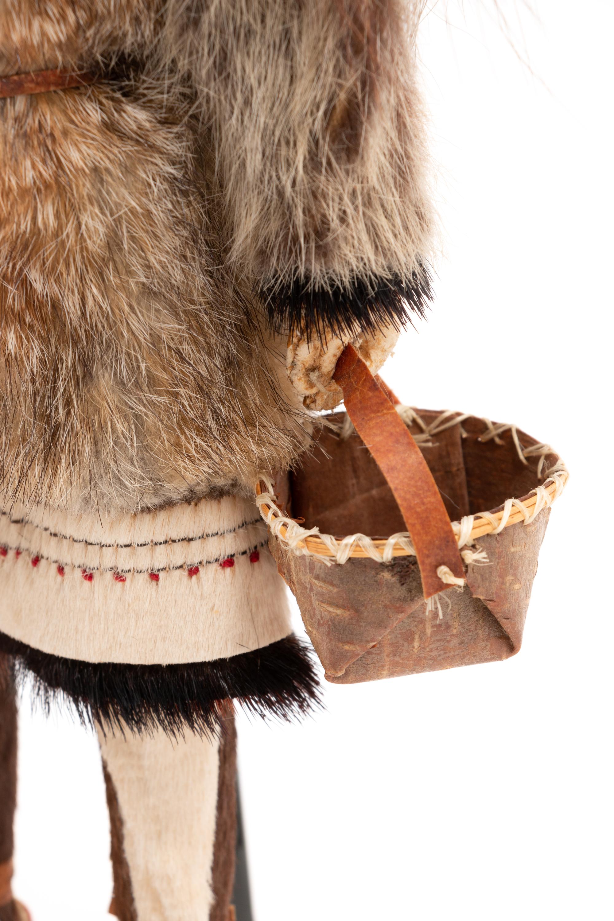 Iñupiat Carved Mother and Child Doll