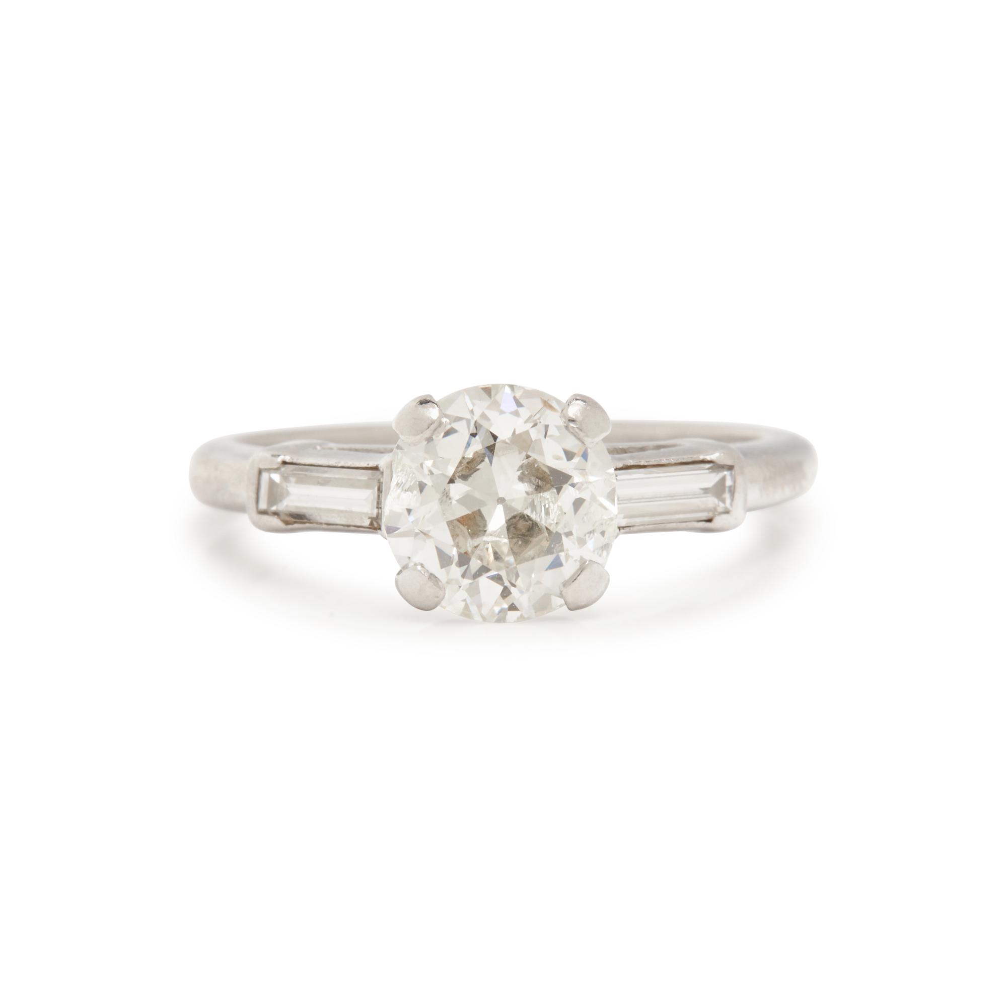 DIAMOND RING