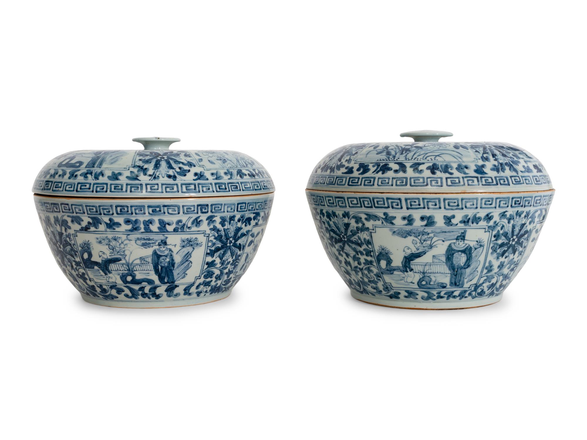 A Pair of Large Chinese Export Blue and White Porcelain Covered Bowls