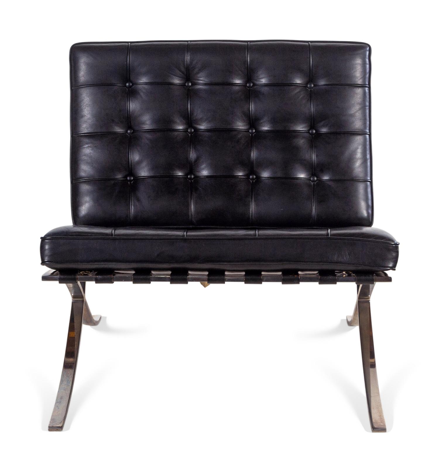 Barcelona Lounge Chair Knoll International, USA