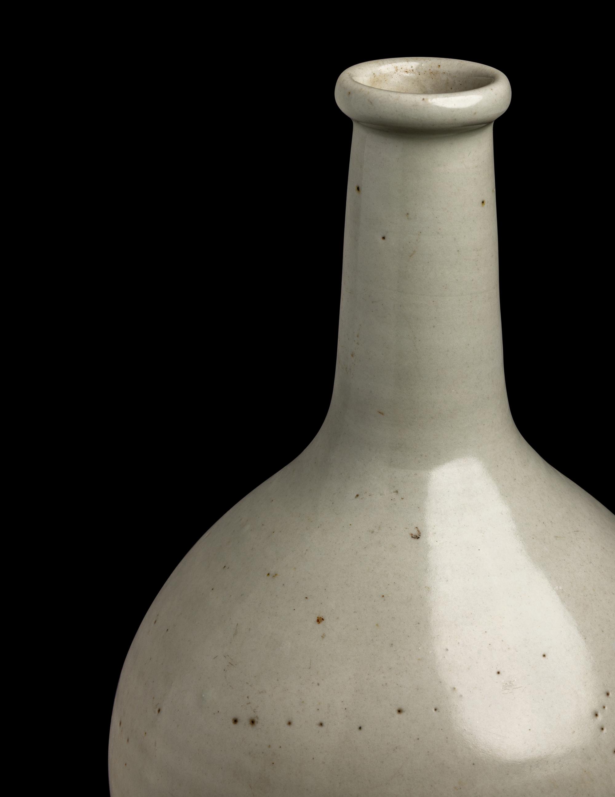 A Korean White Glazed Porcelain Bottle Vase