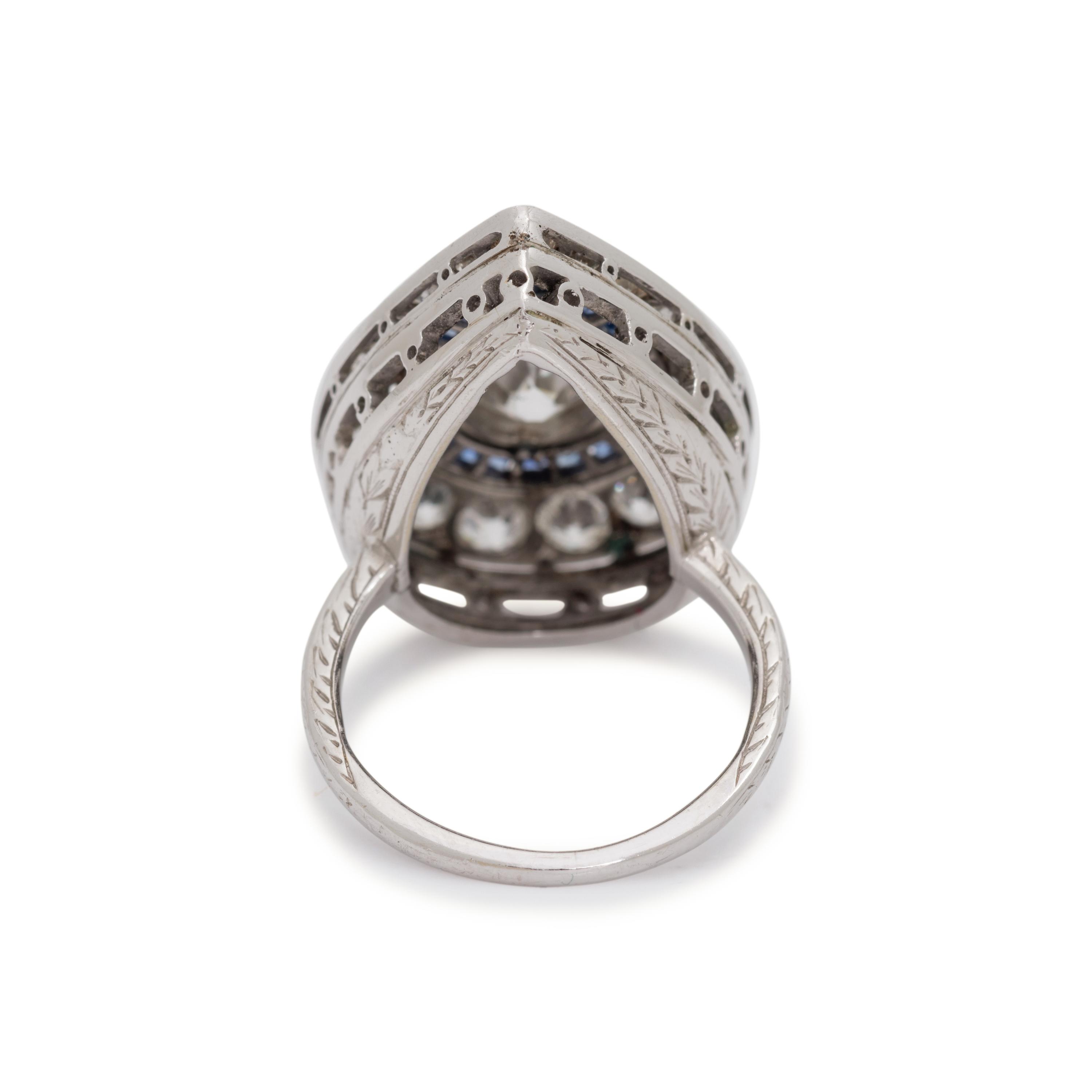 DIAMOND AND SAPPHIRE RING