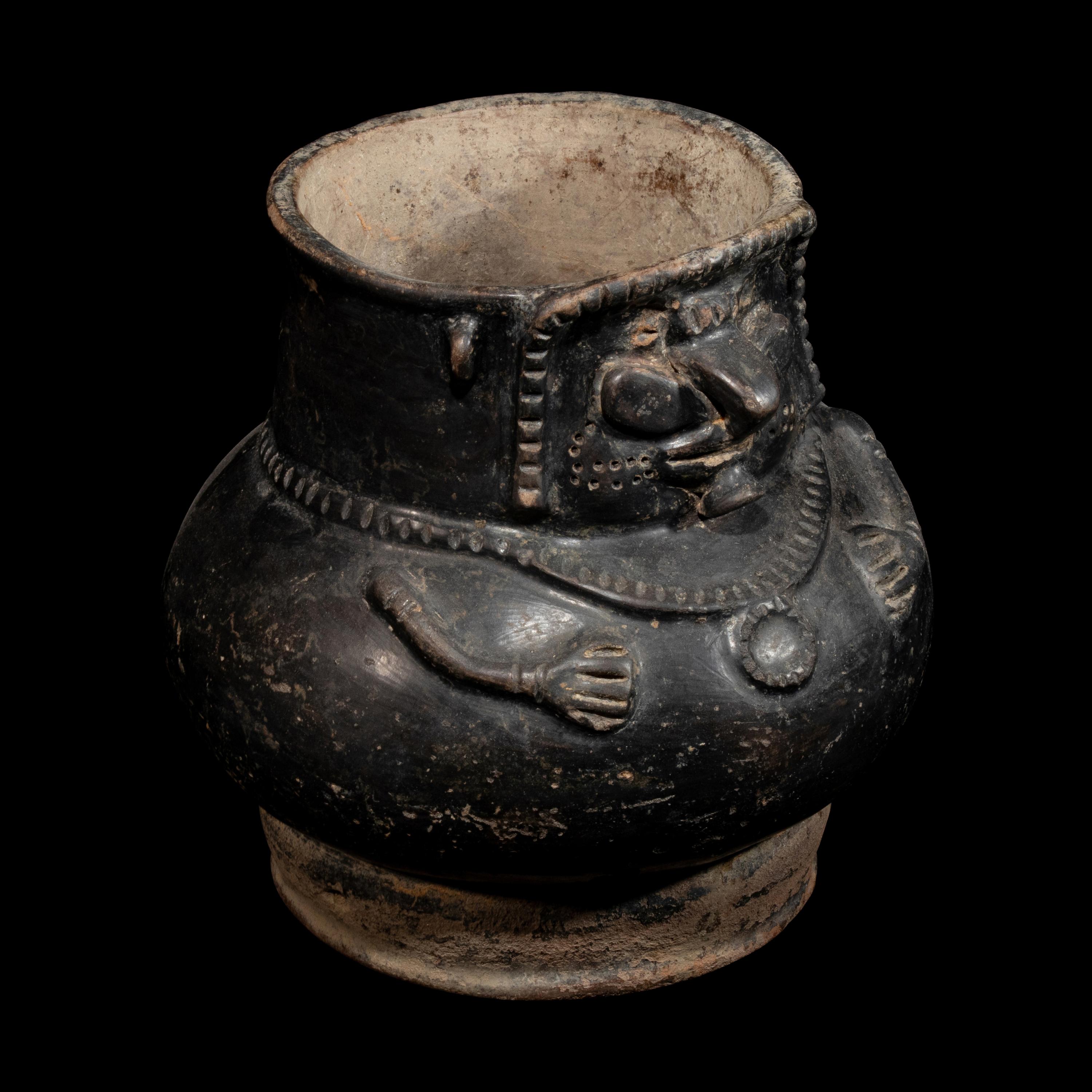 A Tairona Blackware Effigy Vessel