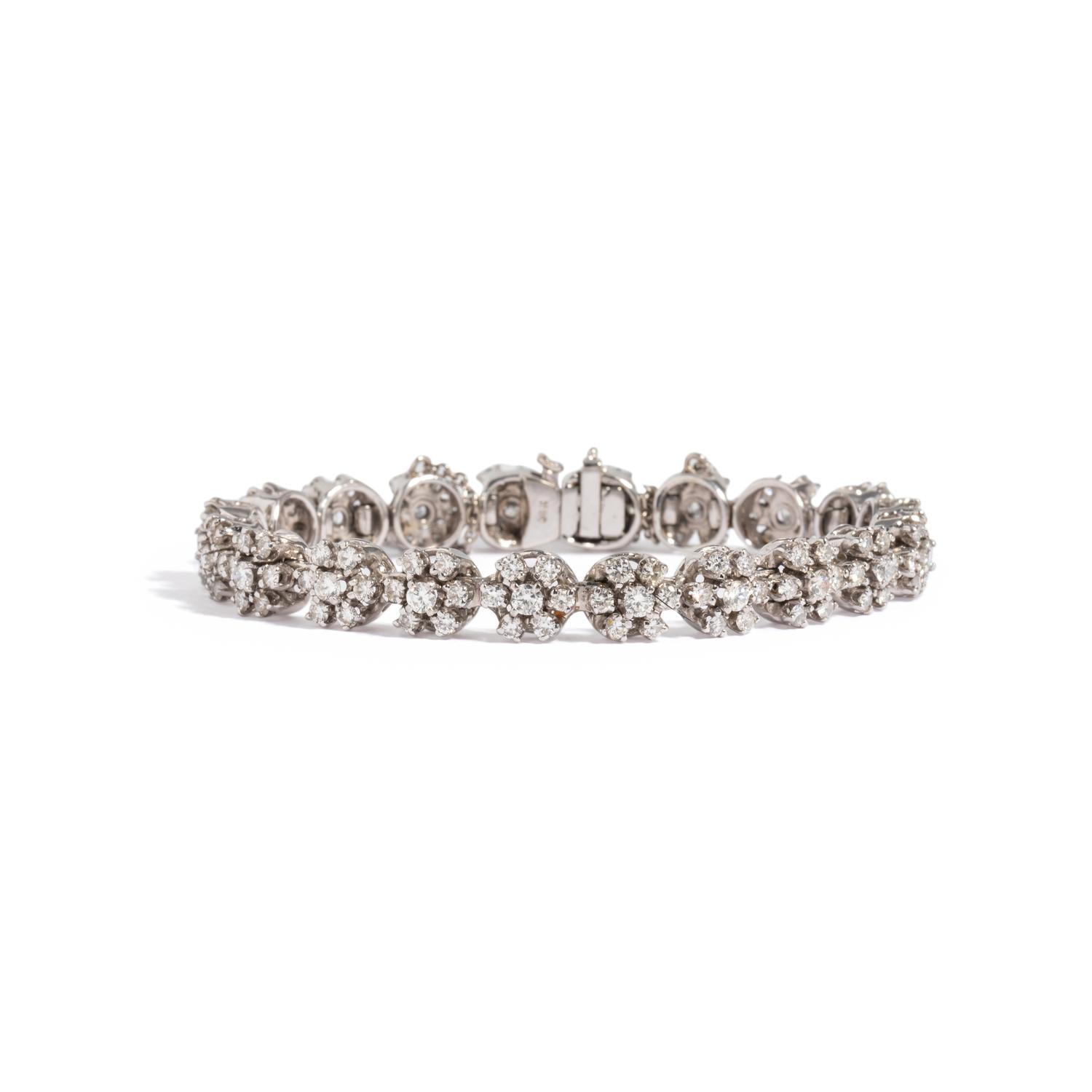 WHITE GOLD AND DIAMOND BRACELET