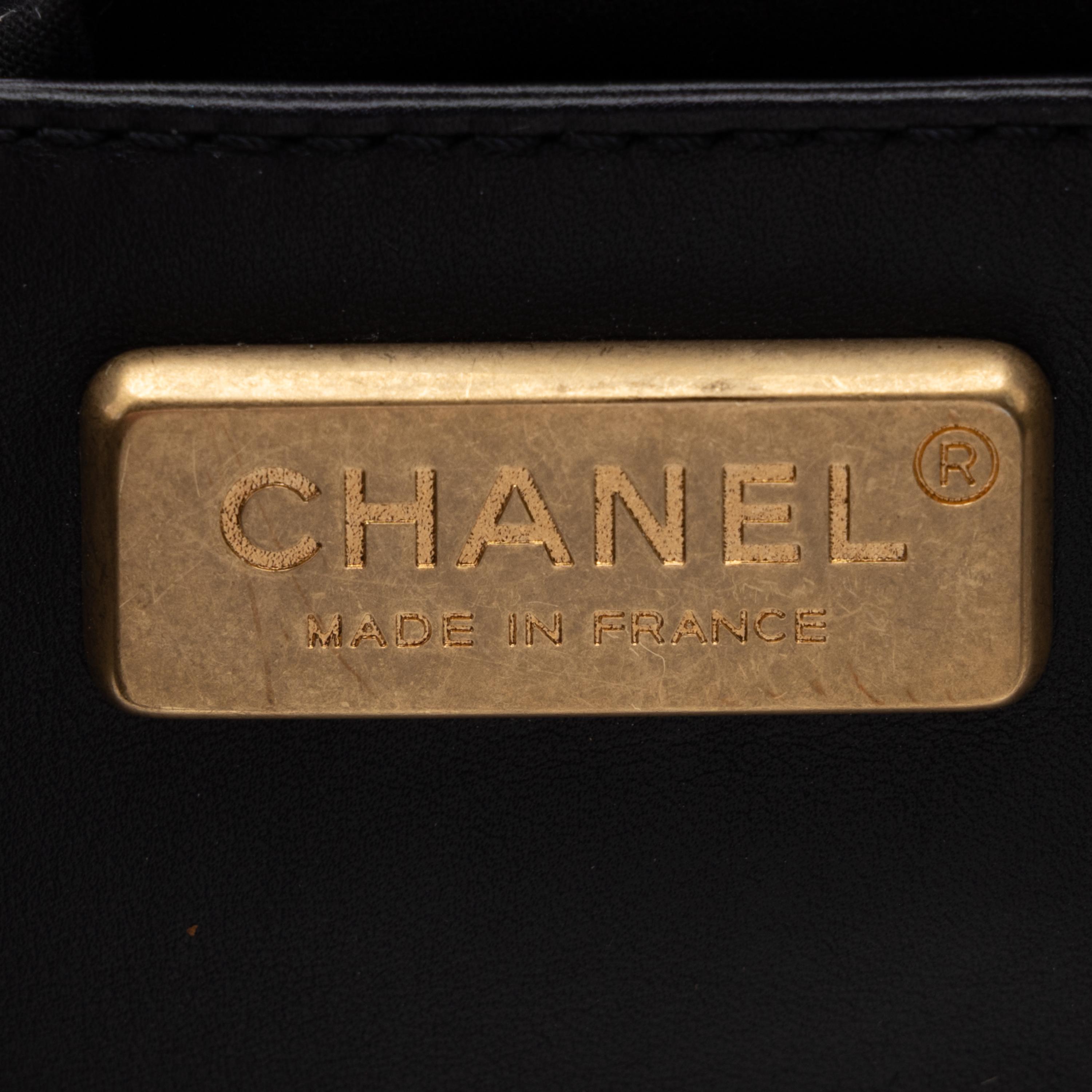 Chanel, XL Boy Bag in Navy Alligator