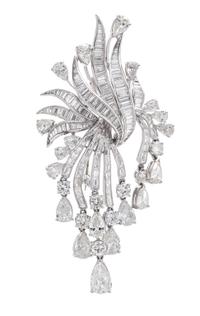 A Vintage Platinum and Diamond Articulated Spray Pendant/Brooch, Van Clief, 20.80 dwts.