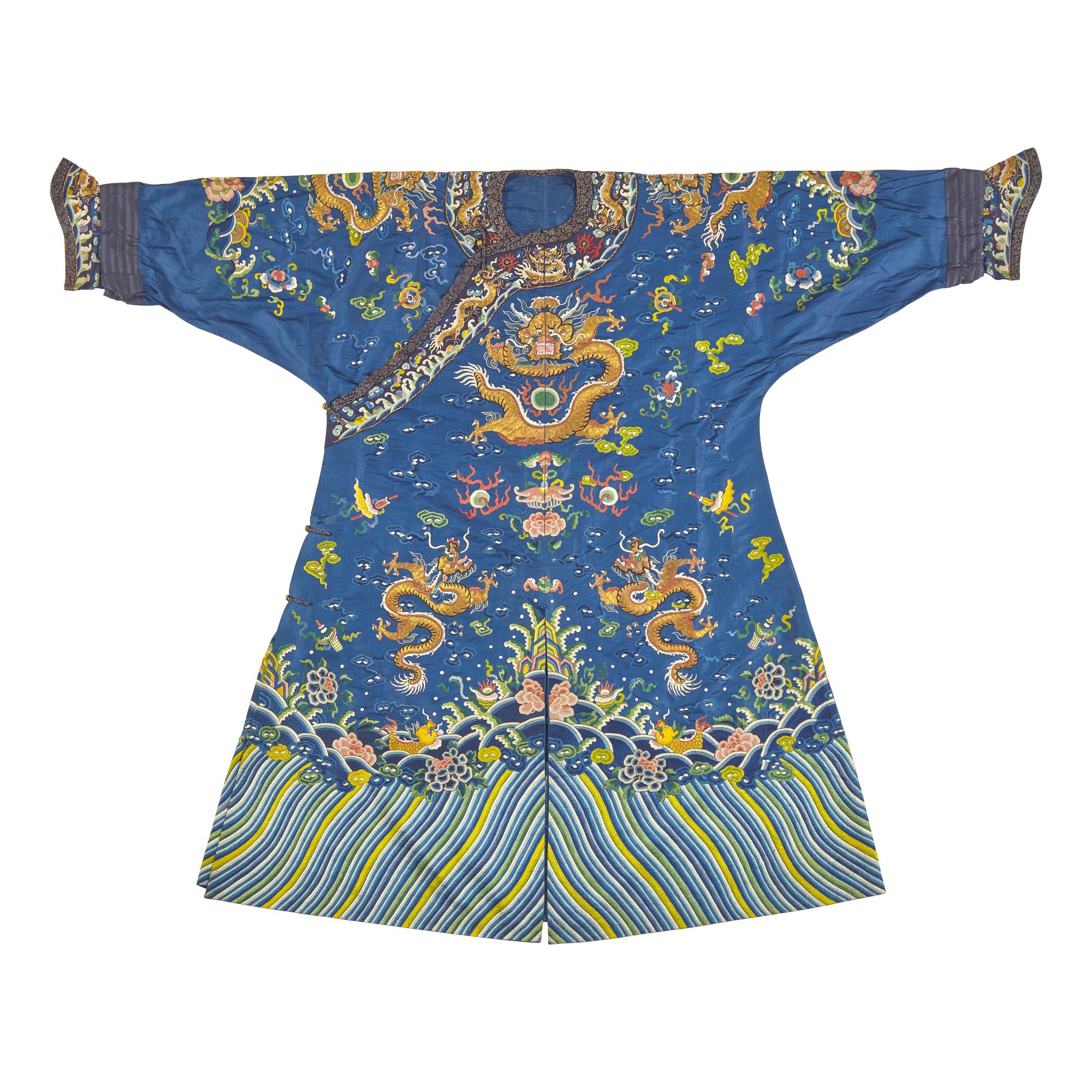 A Chinese Embroidered Blue Silk Dragon Robe, Second Half 19th Century — 晚清 藍緞地綉龍紋袍
