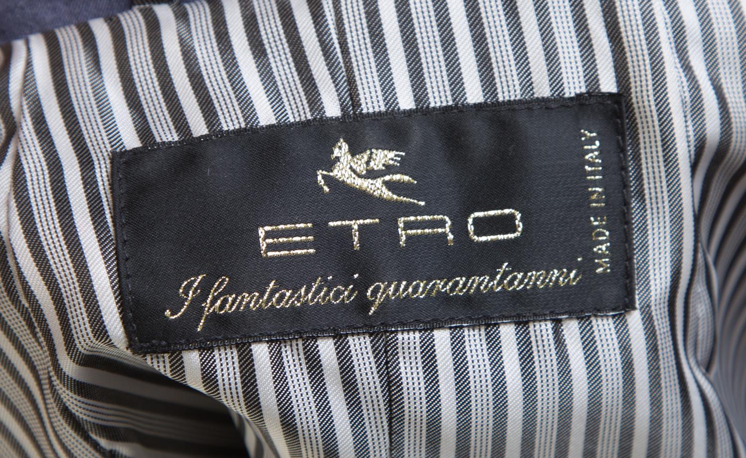 An Etro Multicolor Pattern Coat, Size 40.