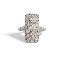 ART DECO, PLATINUM AND DIAMOND RING