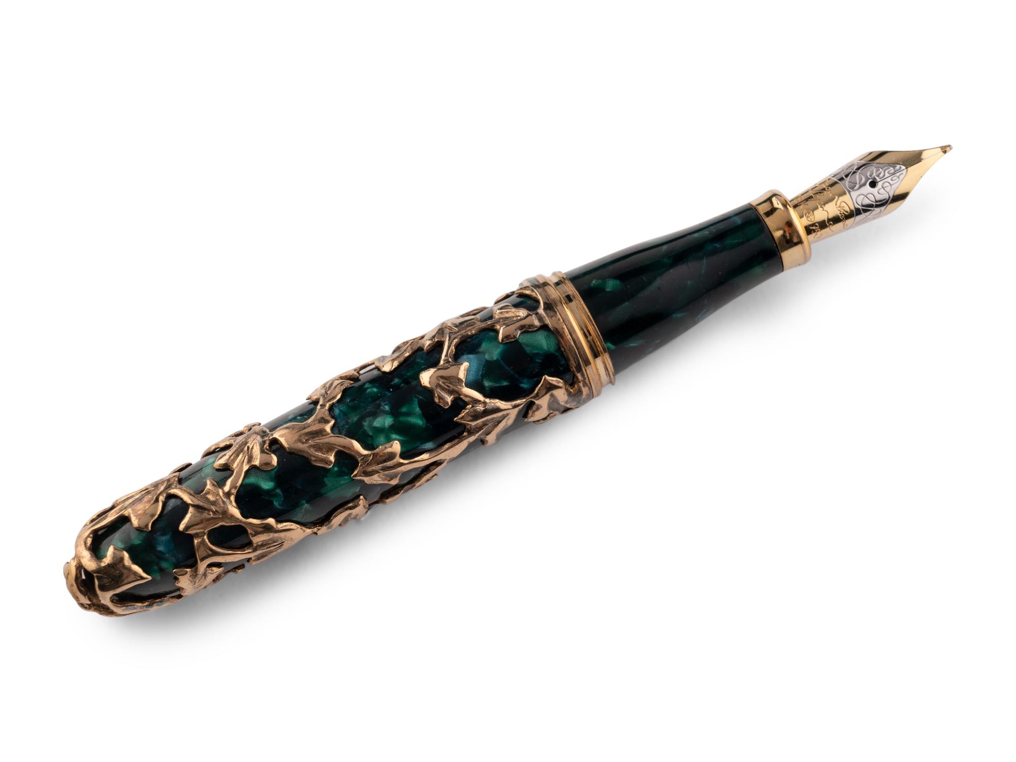 Secretary Madeleine Albright's Green Embossed Leather Desk Set and a Jean Pierre-Lepine Limited Edition Hédéra Fountain Pen