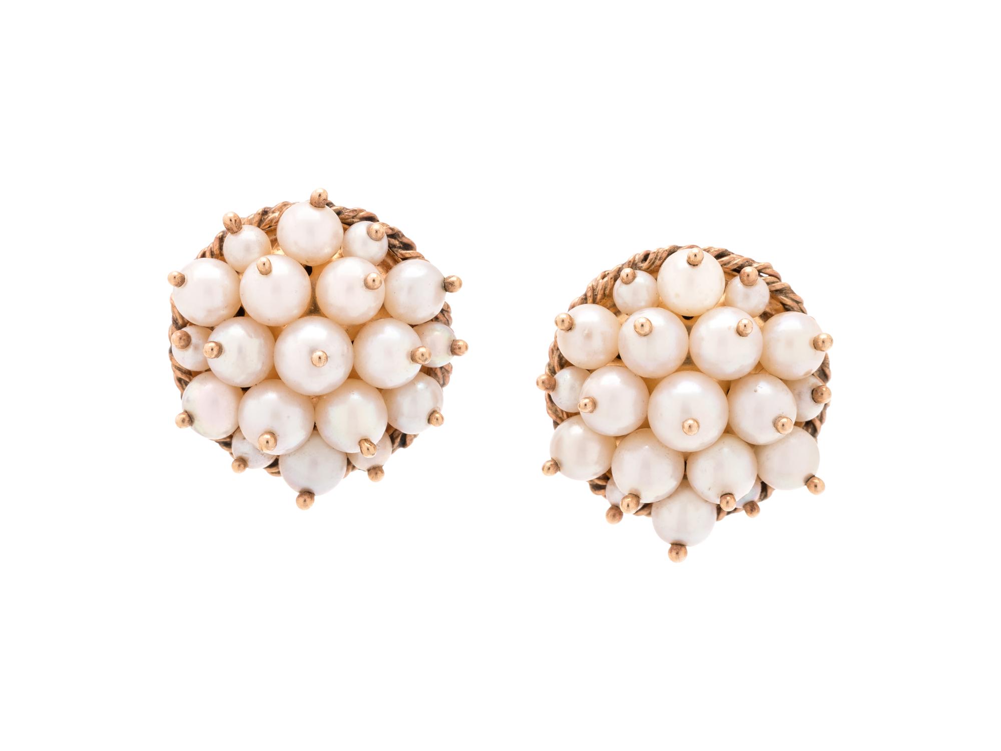 CULTURED PEARL EARCLIPS