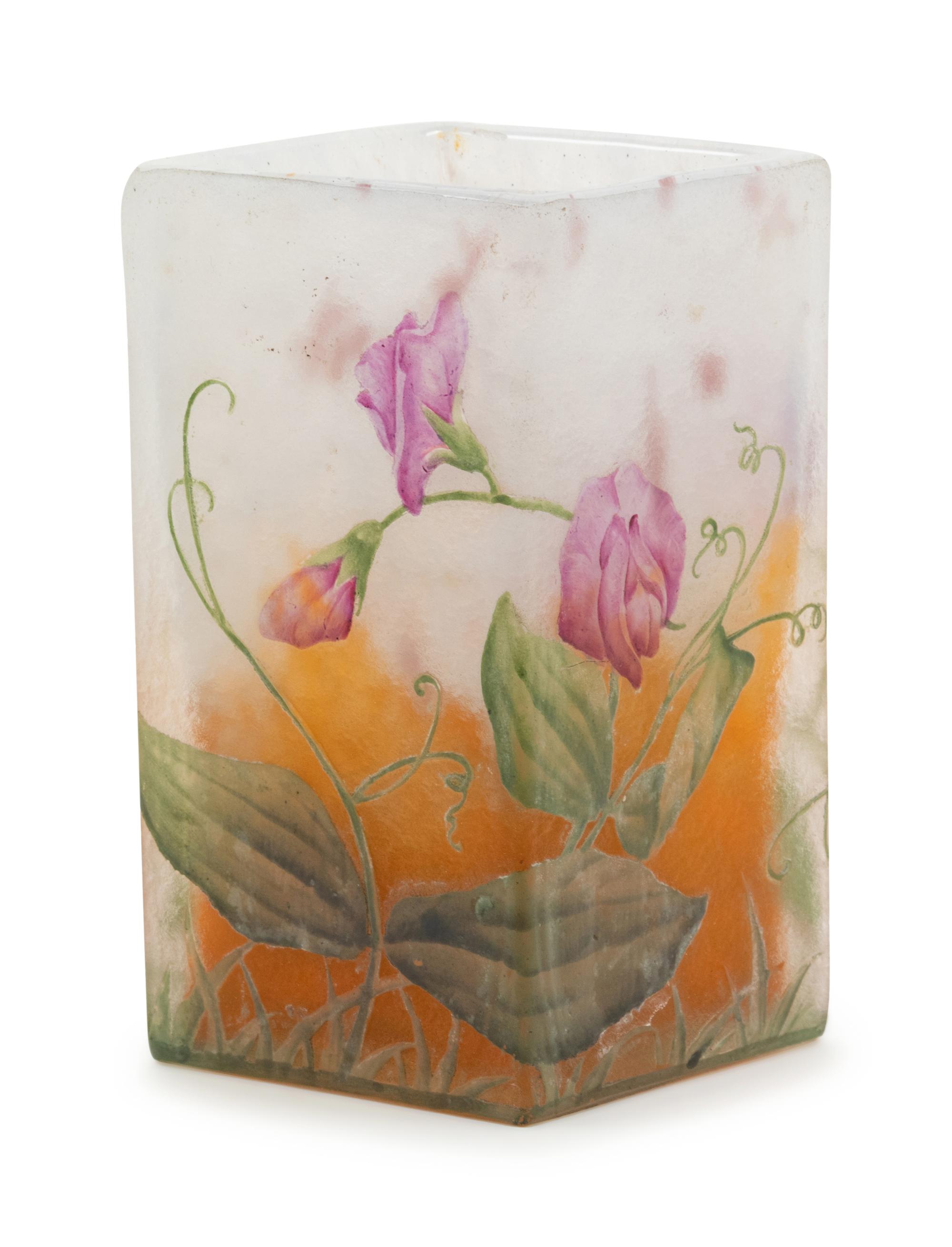 Sweet Pea Cabinet Vase