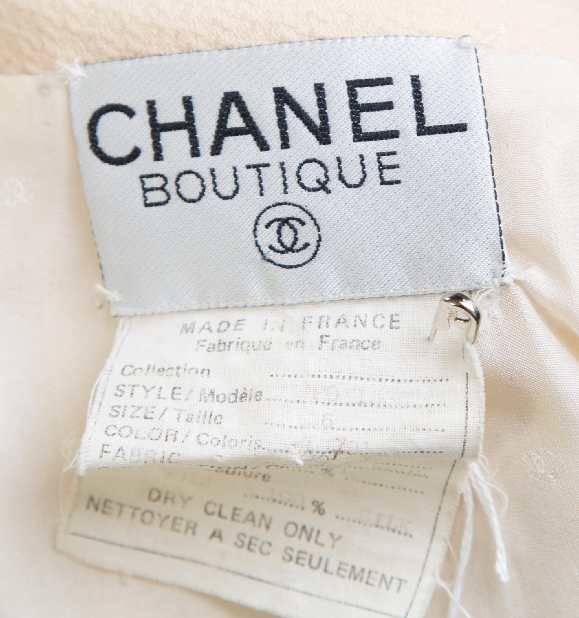 A Chanel Cream Wool Coat, Size 36.