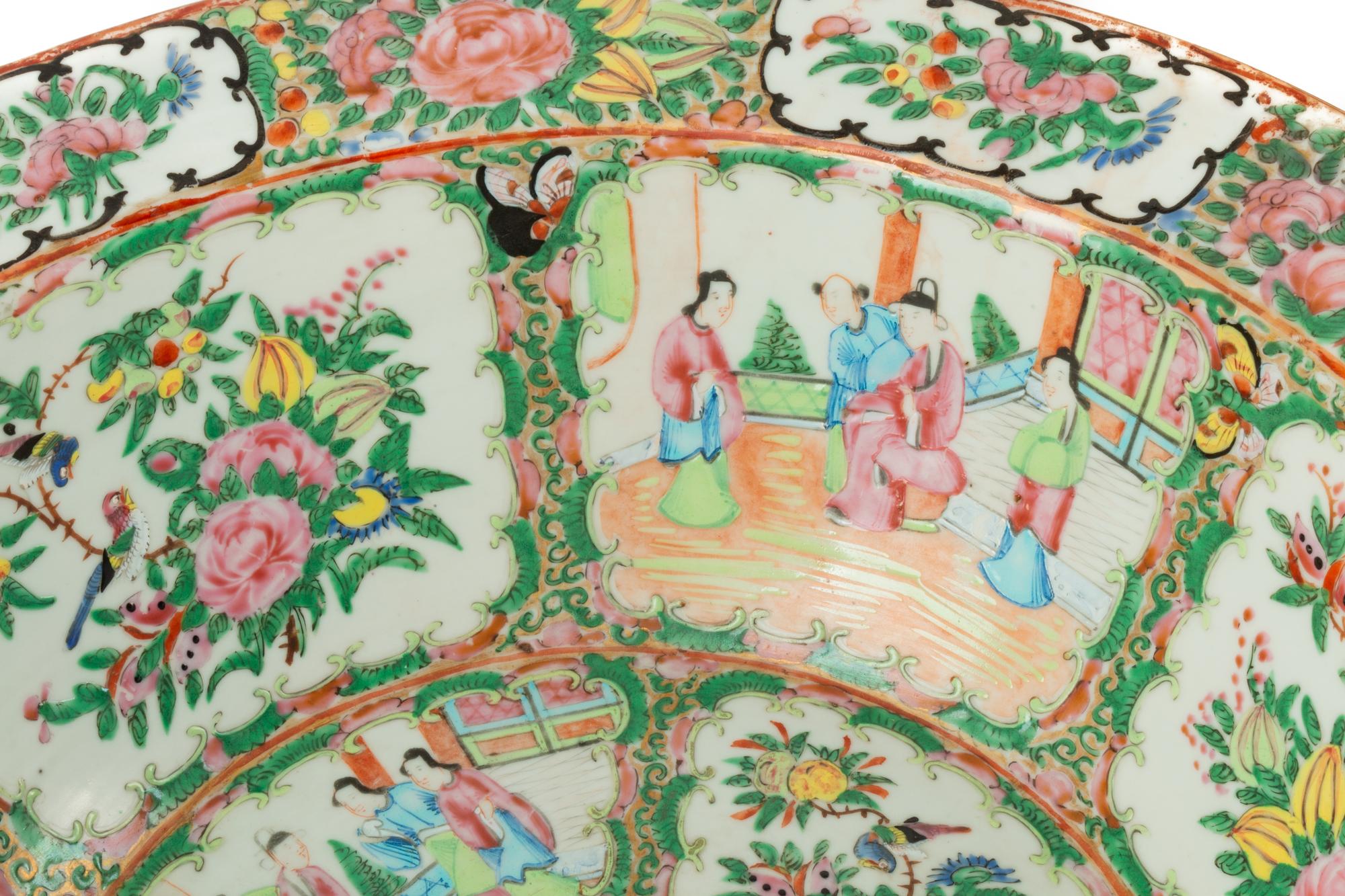 Four Rose Medallion Porcelain Articles