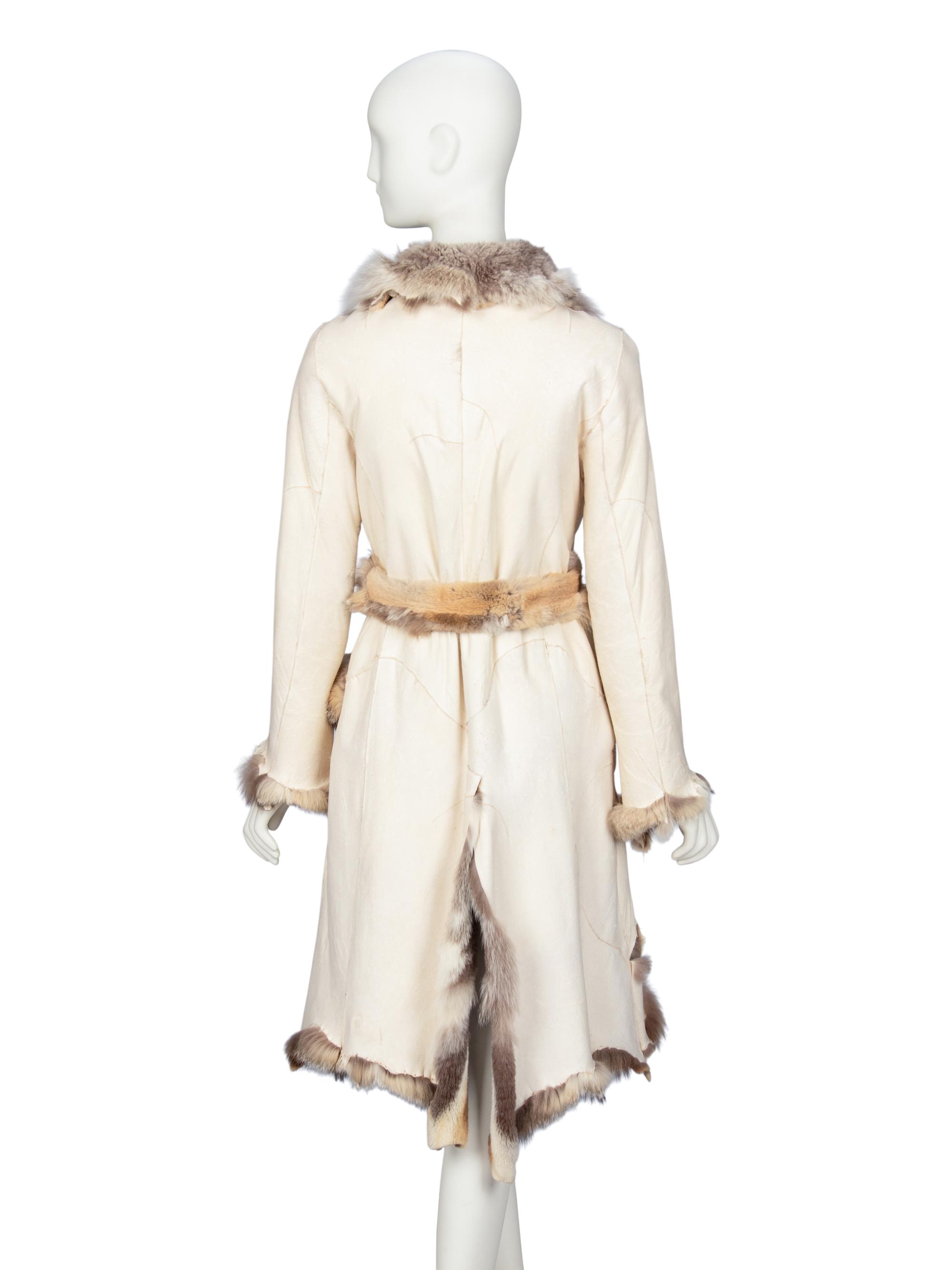 A Reversible Skin-to-Skin Fox Fur Coat