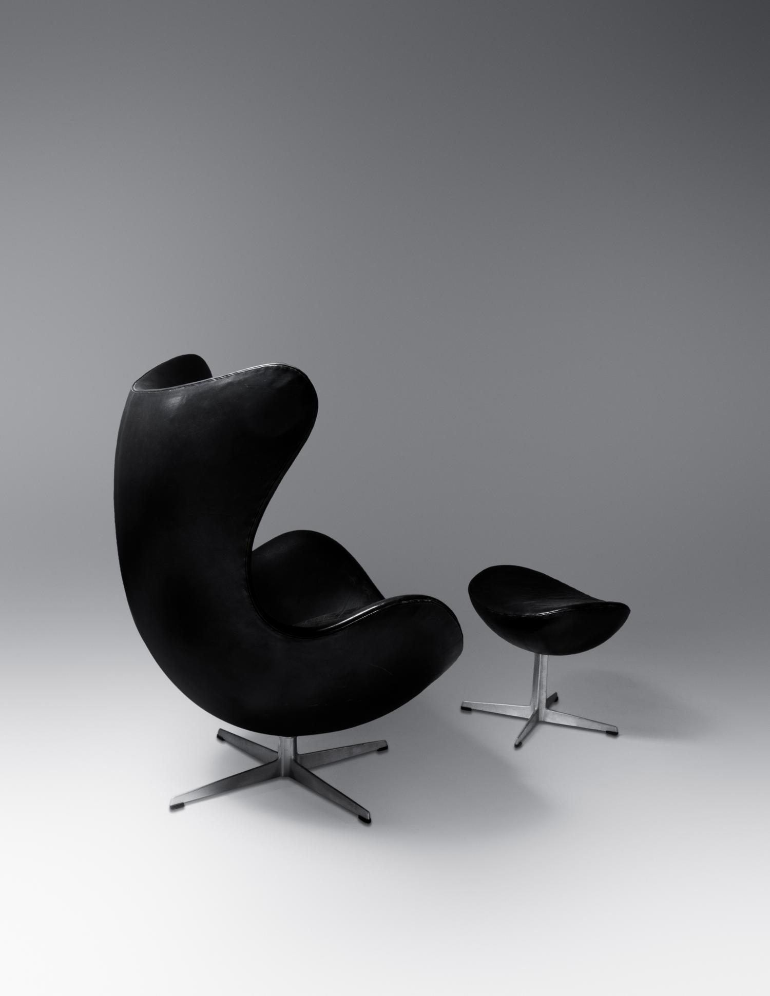 Egg Lounge Chair and Ottoman Fritz Hansen, Denmark