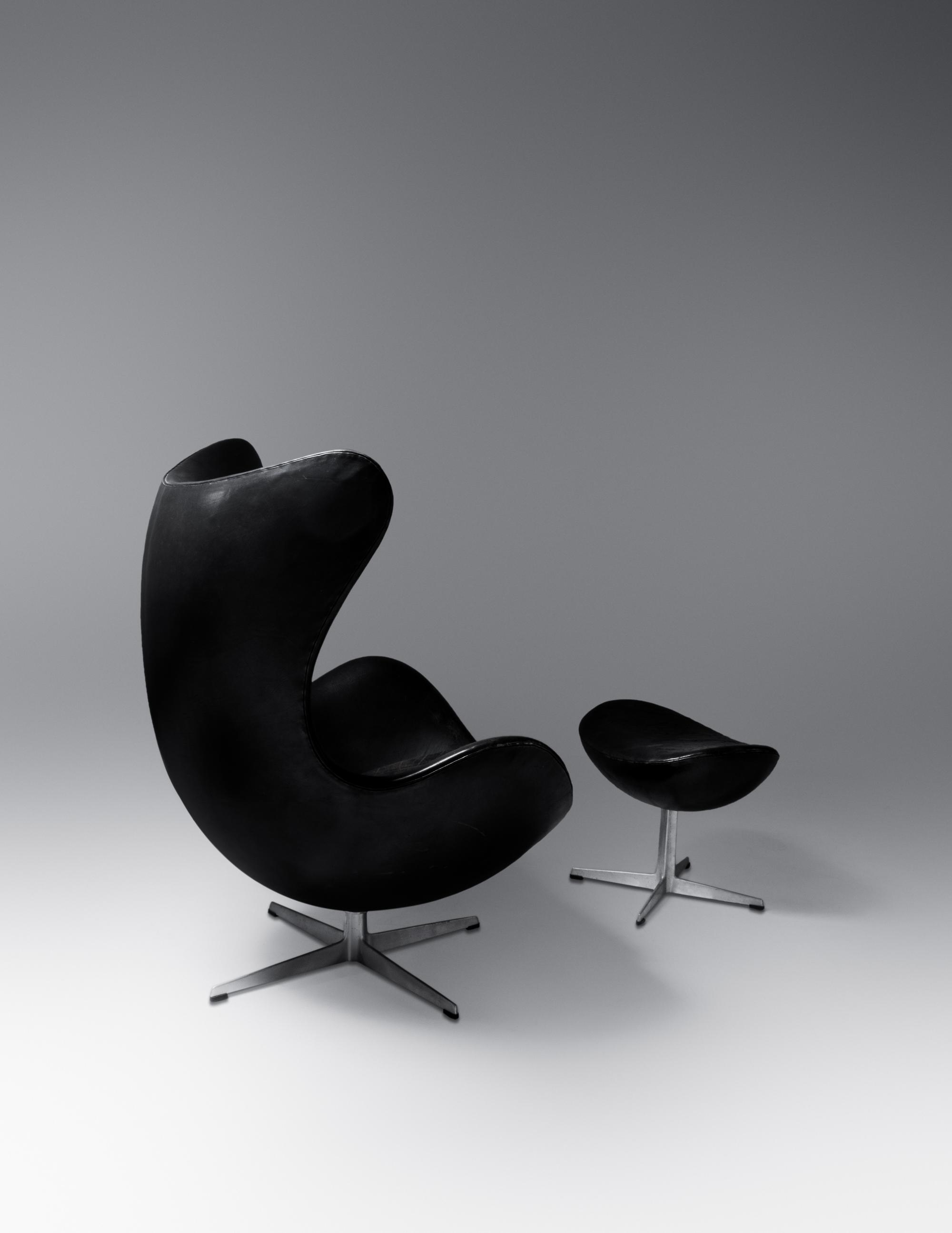 Egg Lounge Chair and Ottoman Fritz Hansen, Denmark