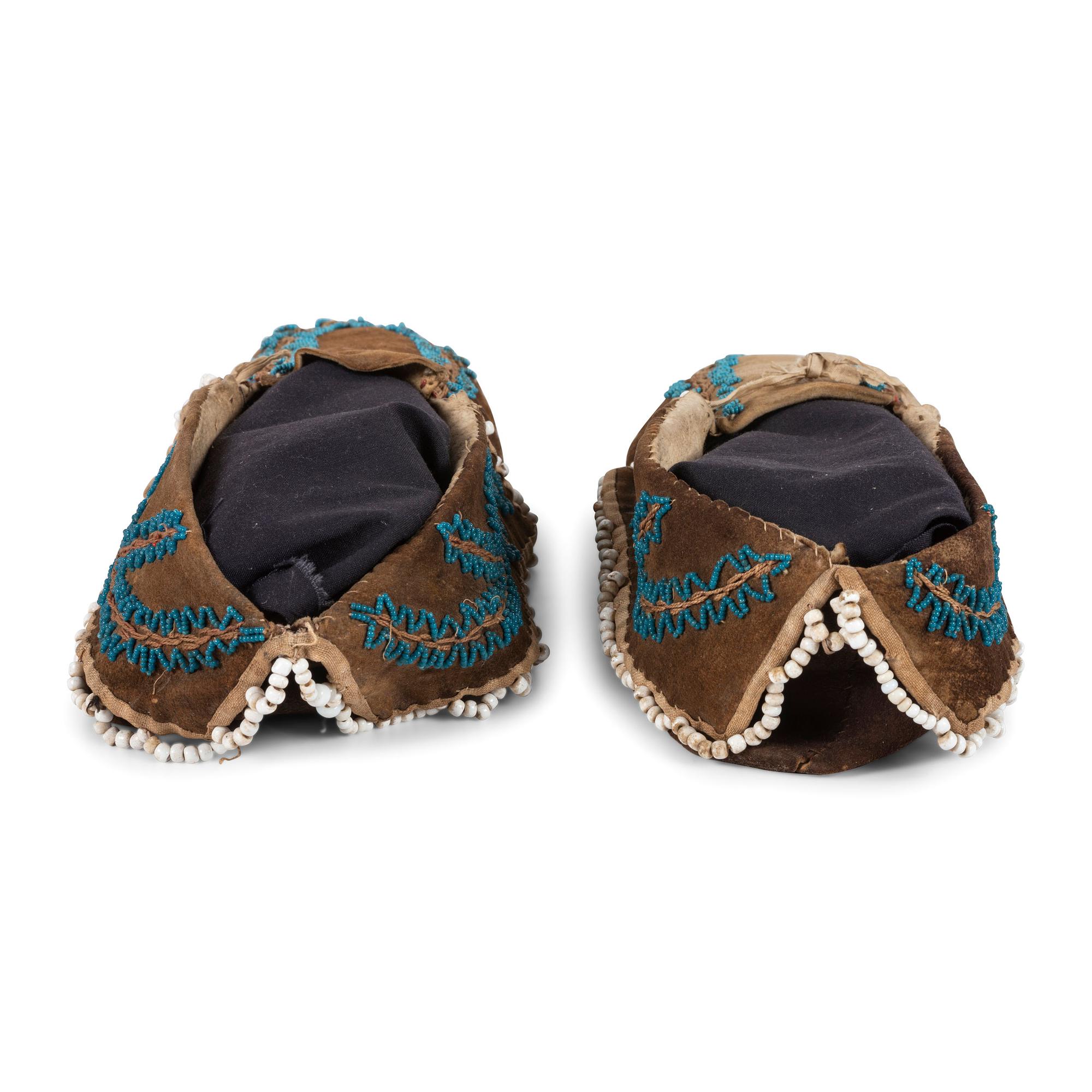Huron and Haudenosaunee Beaded Hide Moccasins