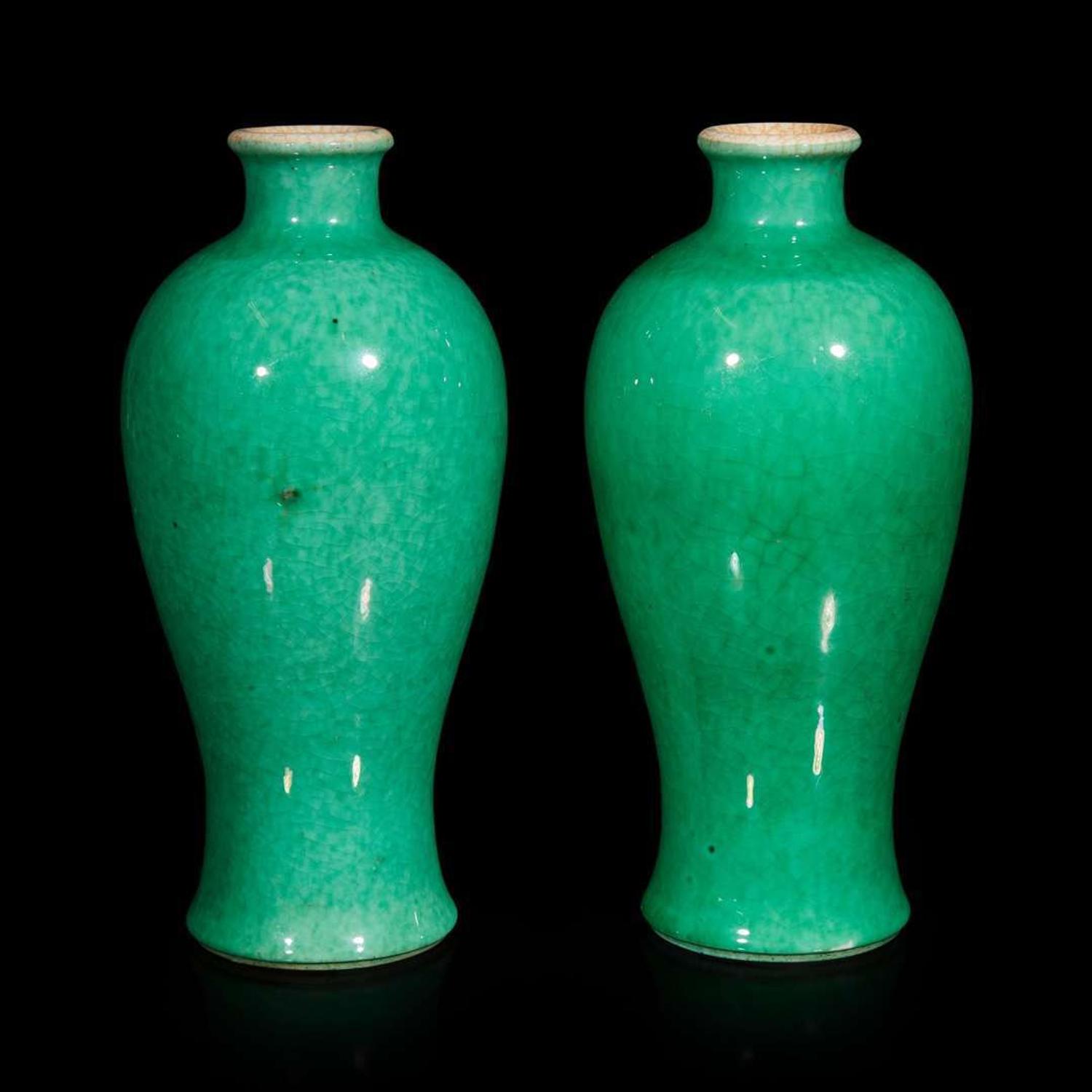 A pair of Chinese green-glazed vases, meiping 綠釉梅瓶一對