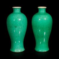 A pair of Chinese green-glazed vases, meiping 綠釉梅瓶一對