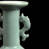 A celadon-glazed "twin-fish" mallet vase 青瓷双鱼盘口瓶