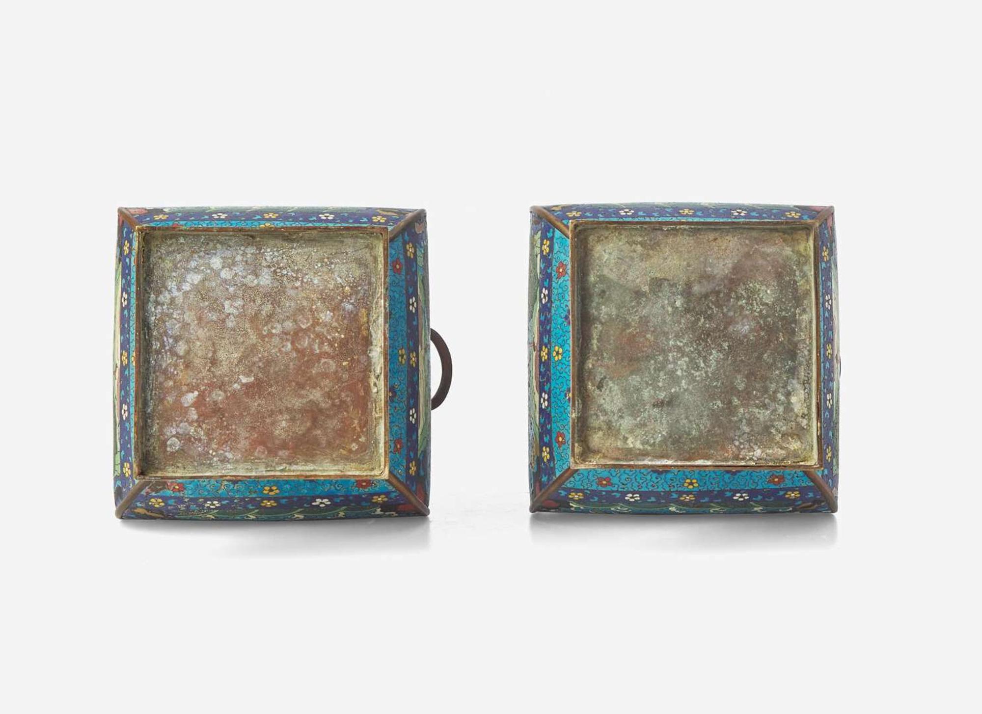 A pair of Chinese cloisonné vases, Fanghu, 17th/18th century 景泰藍方壺一對 十七或十八世紀