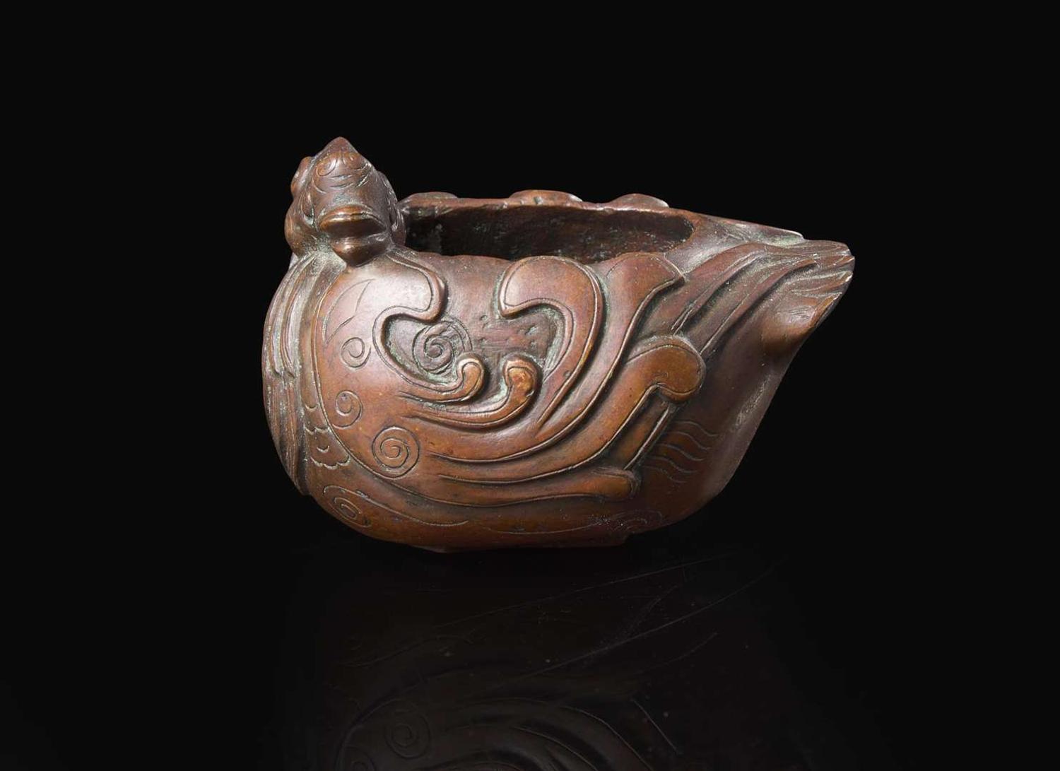 A Chinese archaistic patinated bronze "Duck" coupe, Shen Yi Zhai mark 倣古銅鴨水丞 申艺齋款