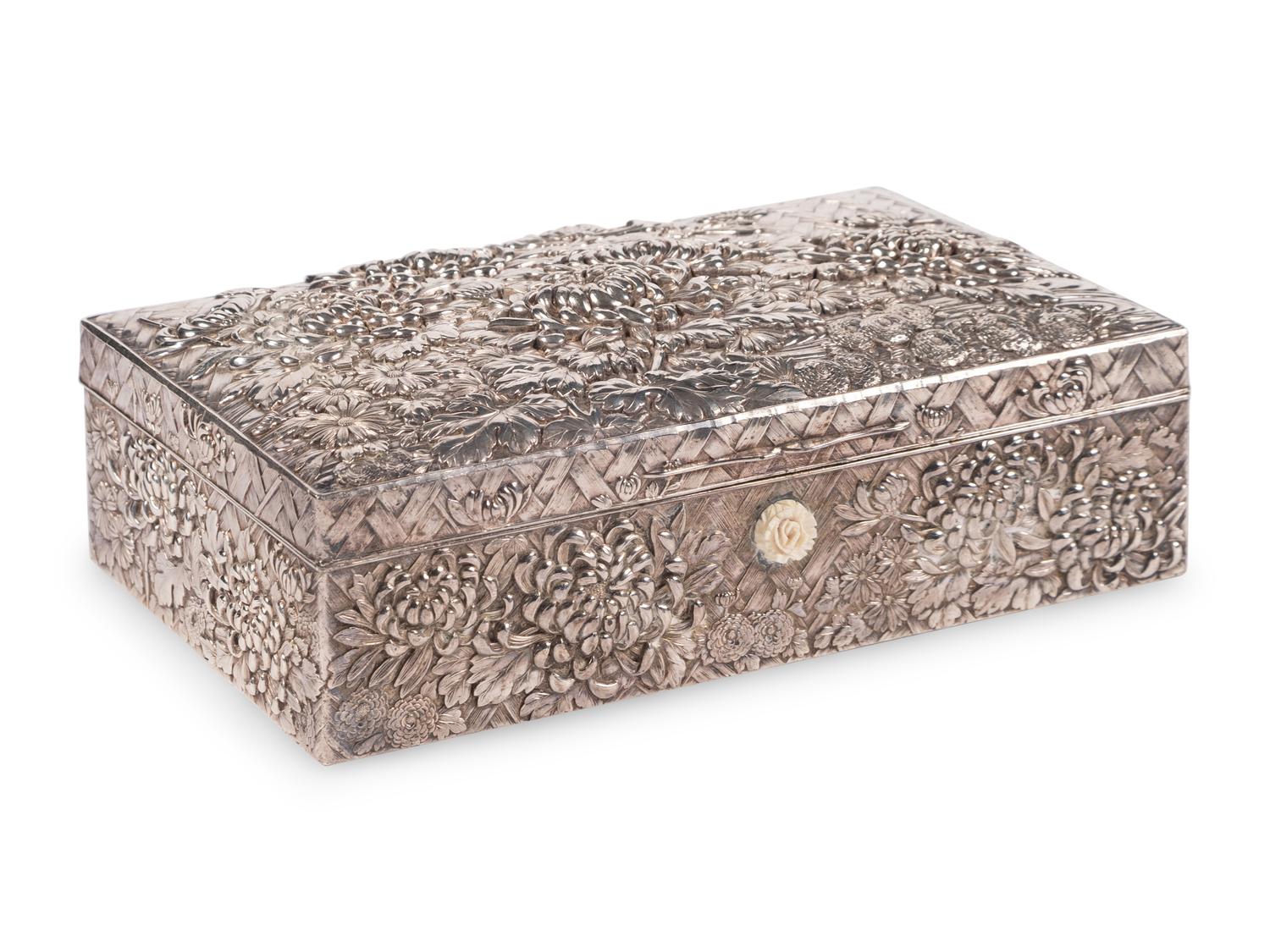 A Silver Table Box with Chrysanthemum Decoration
