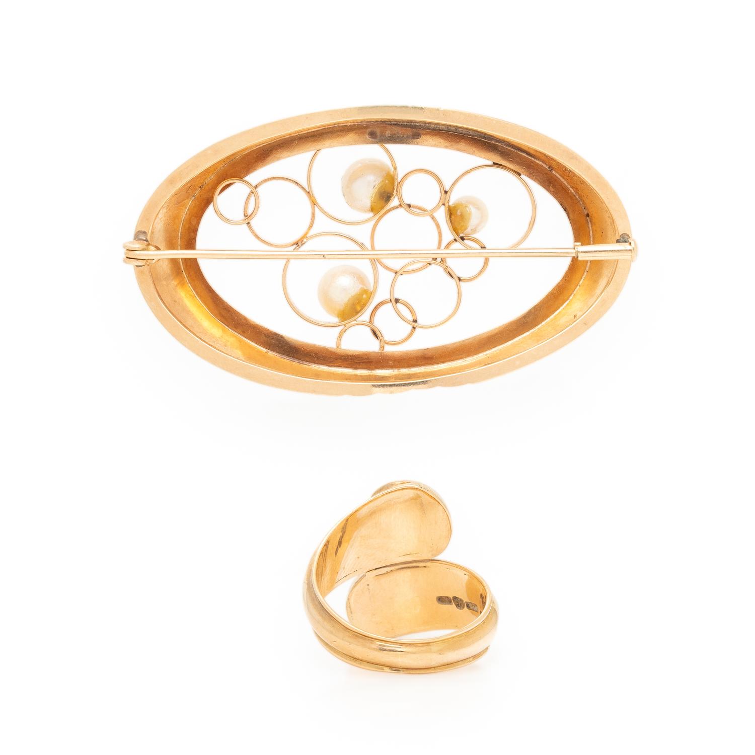 FINNISH, YELLOW GOLD AND CULTURED PEARL RING AND BROOCH