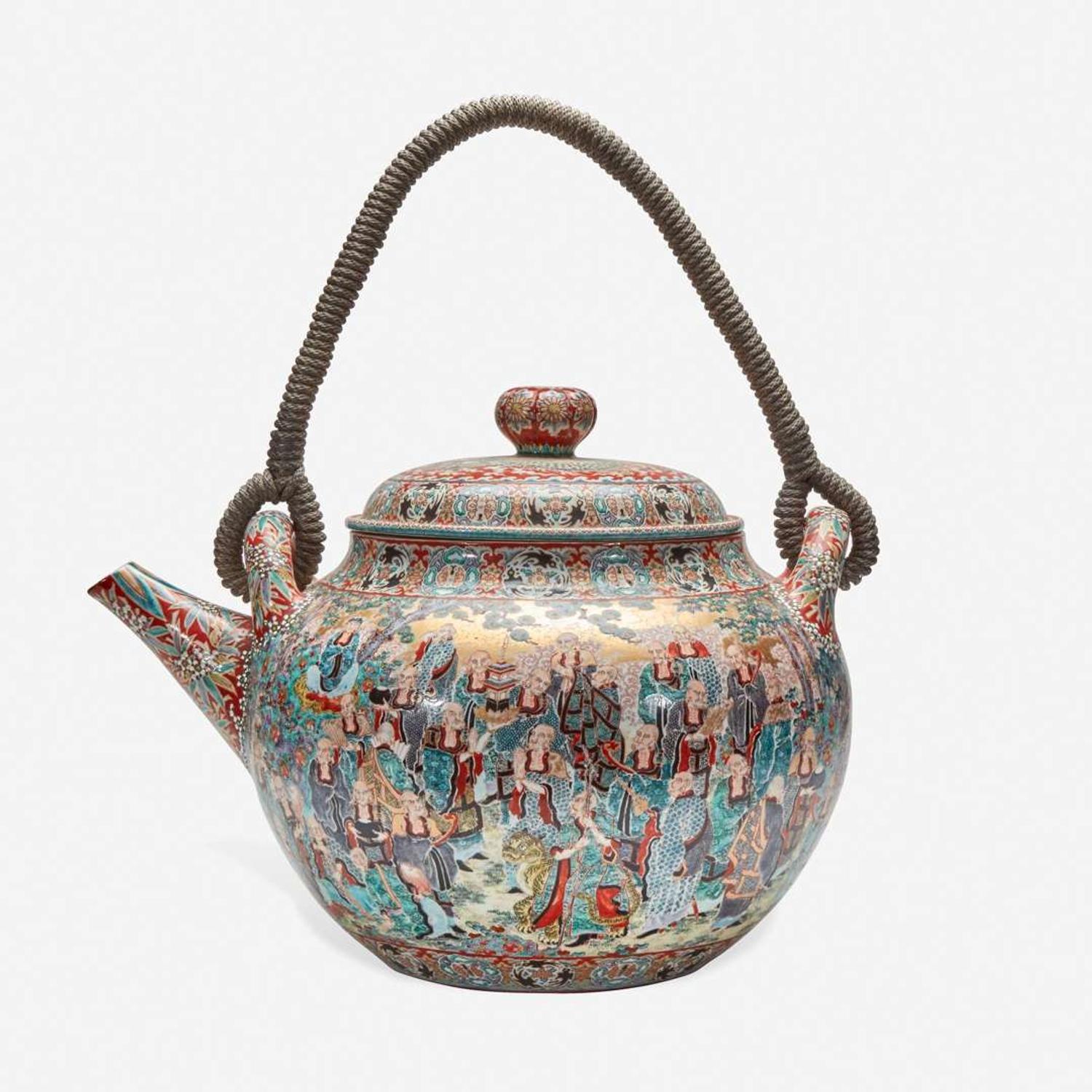An unusual massive Japanese Kutani - style porcelain teashop sign 巨型日本茶壶招牌 Meiji/Taisho period ?????