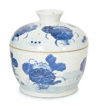 Three Chinese Blue and White Porcelain Covered Jars