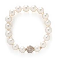 CULTURED PEARL AND DIAMOND BRACELET