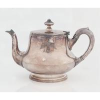Adolf Hitler Initialed Teapot, Reportedly Taken from his Home by World War II Officer, with Provenance