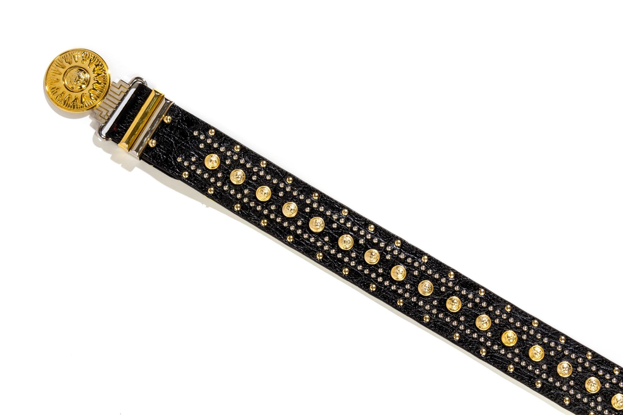 A Gianni Versace Black Leather Belt, Size 90/36.