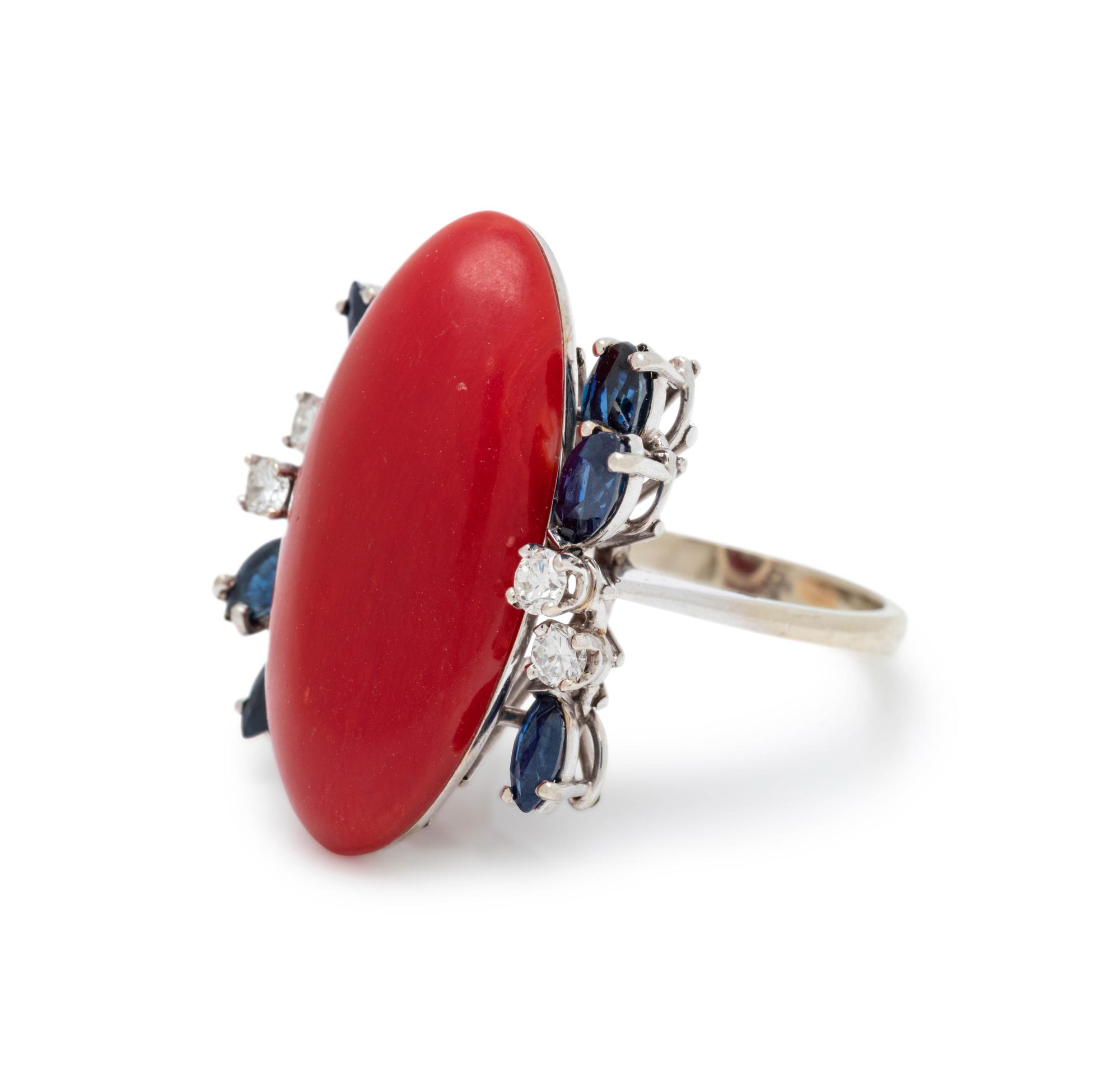 CORAL, SAPPHIRE AND DIAMOND RING