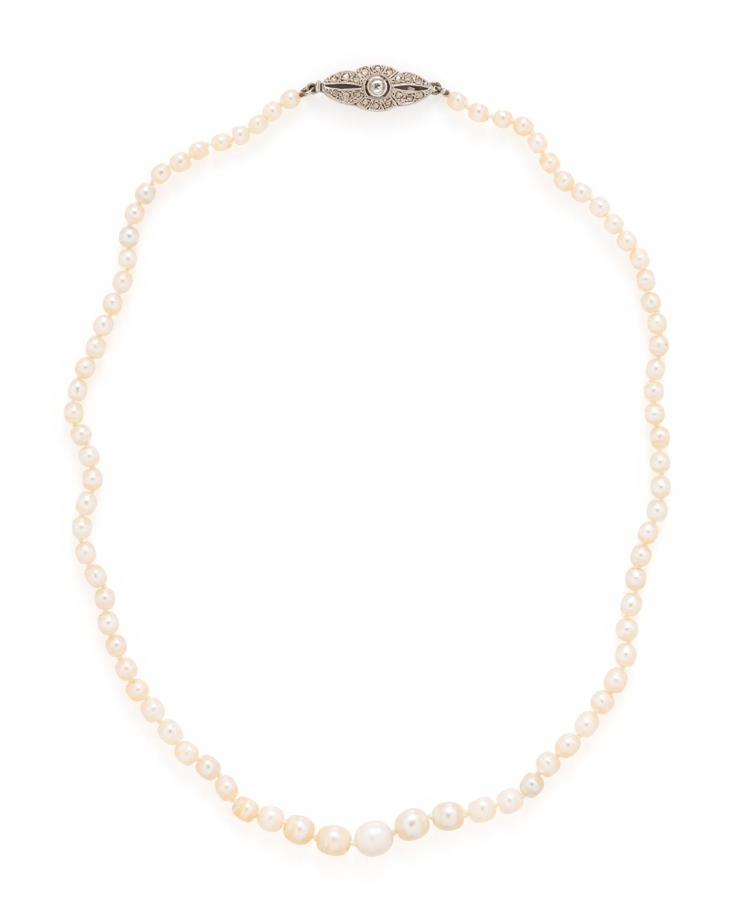 NATURAL PEARL NECKLACE