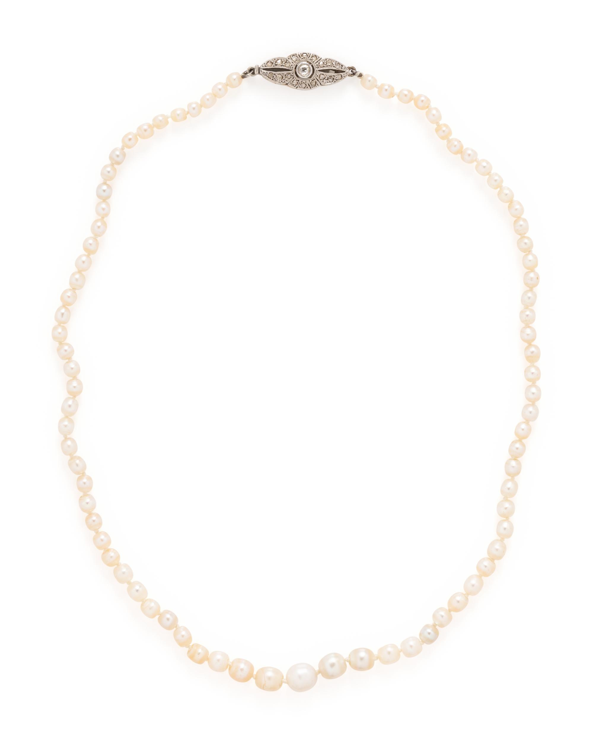 NATURAL PEARL NECKLACE