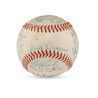 A 1960 Milwaukee Braves Team Signed Autograph Baseball Featuring Hank Aaron (JSA Letter of Authenticity),