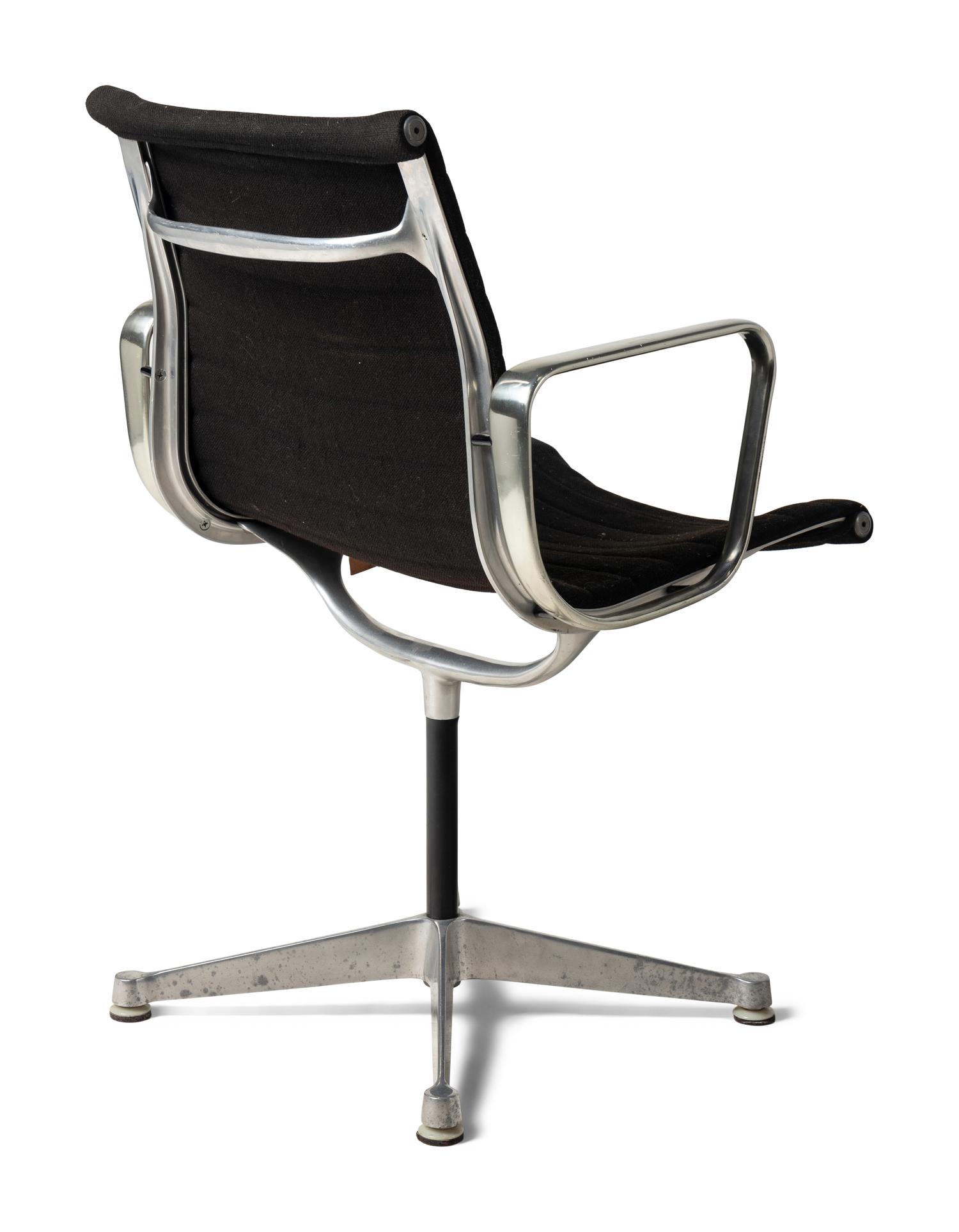 Aluminum Group Chair, Herman Miller