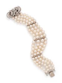 CULTURED PEARL AND DIAMOND BRACELET