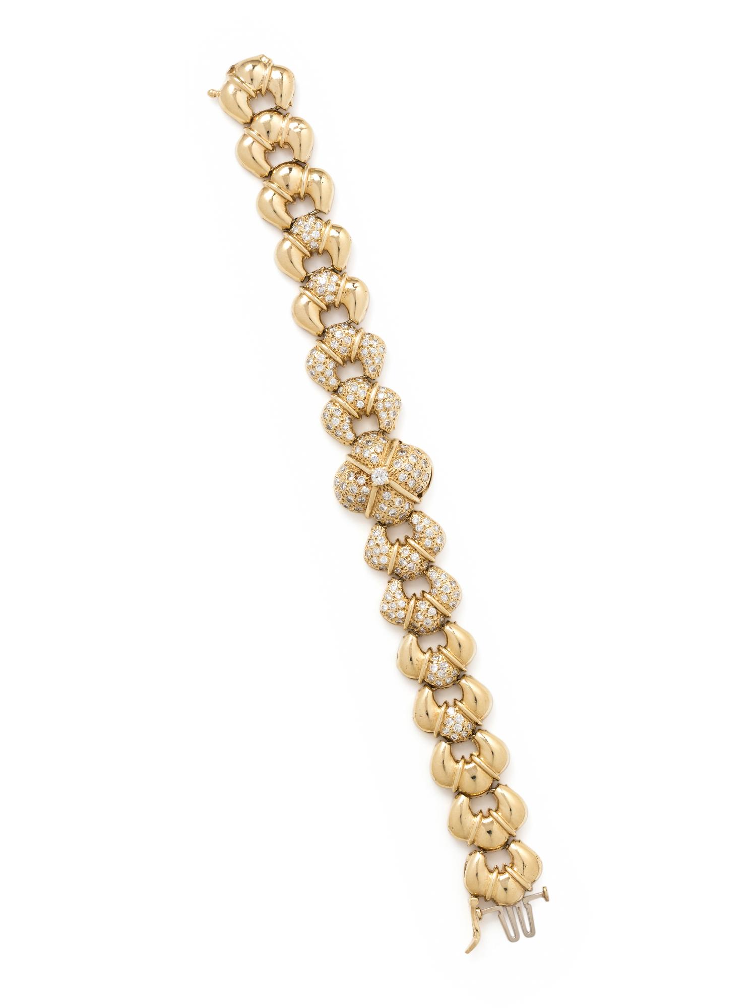YELLOW GOLD AND DIAMOND BRACELET