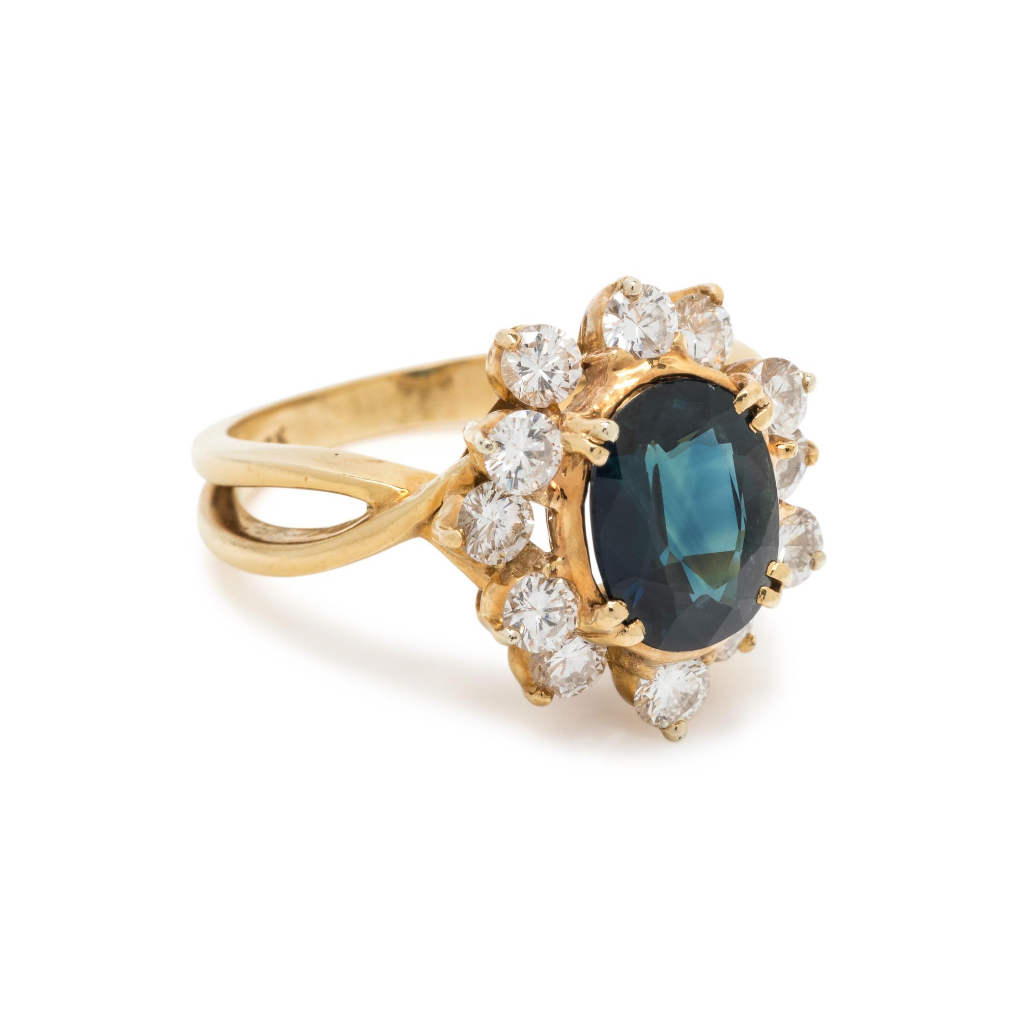 SAPPHIRE AND DIAMOND RING