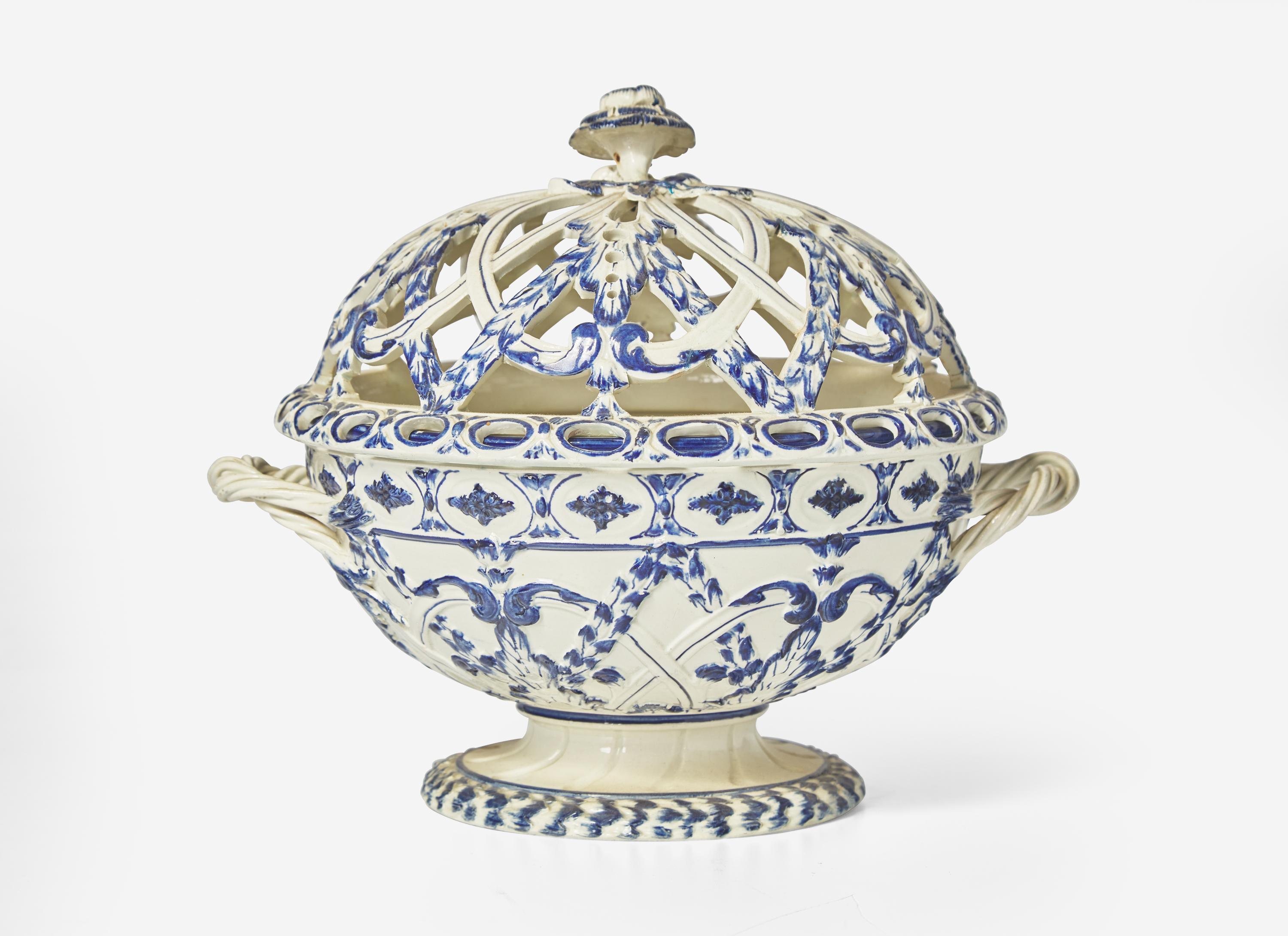 A Wedgwood Cobalt Decorated Reticulated Creamware Pot-Pourri