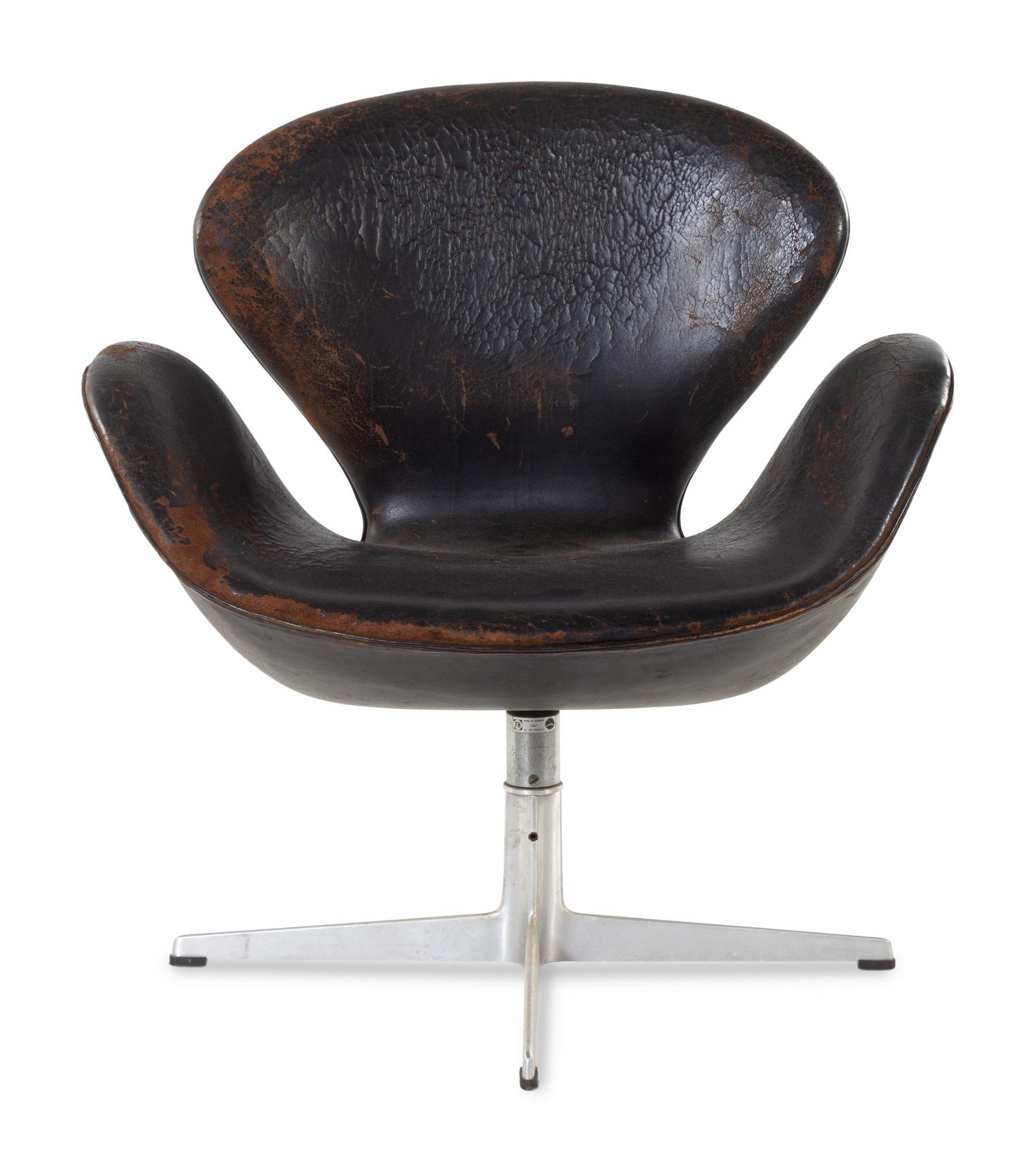 Swan Lounge Chair Fritz Hansen, Denmark